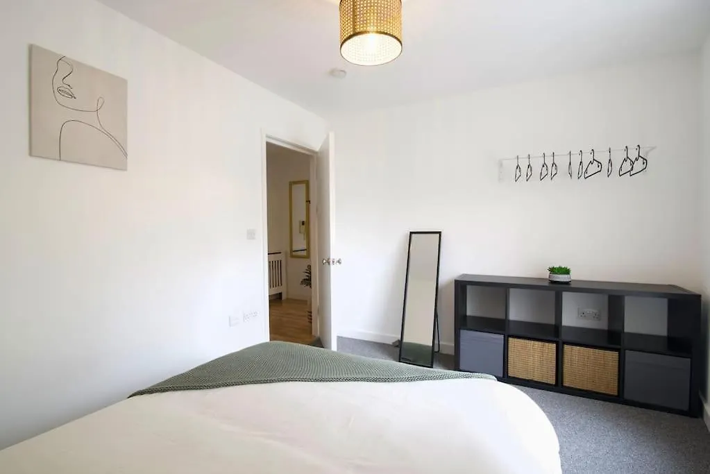 Perfect 1 Bed Flat Apartment London 0*,  United Kingdom