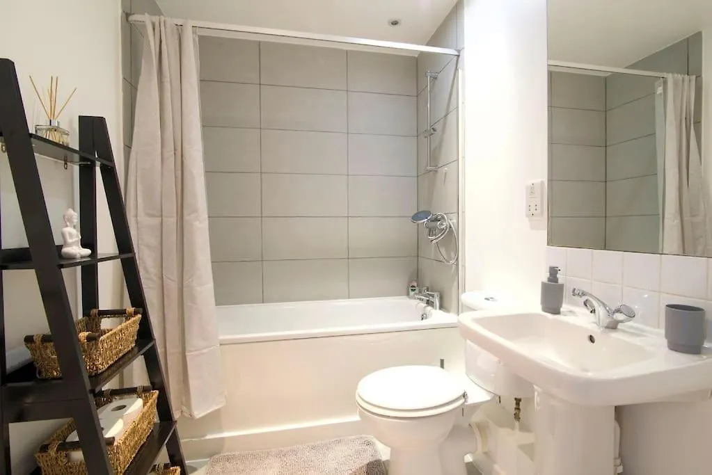 Apartment Ferienwohnung Perfect 1 Bed Flat London
